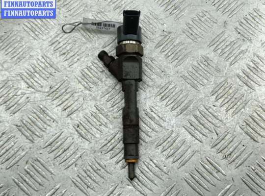 Форсунка топливная RN1581348 на Renault Scenic I (1996-2003)