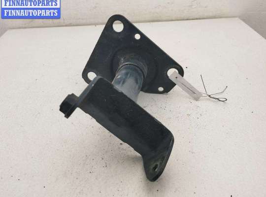 Кронштейн бампера на Volkswagen Passat B5 (3B)