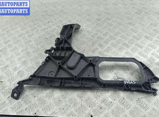 купить Кронштейн бампера заднего на Audi Q7 4L (2005-2015)