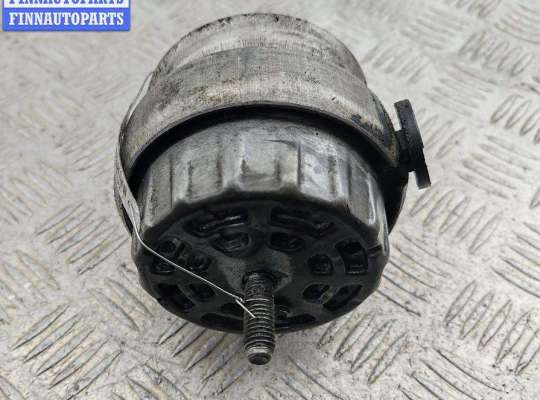 Подушка ДВС на Audi A6 (C6)