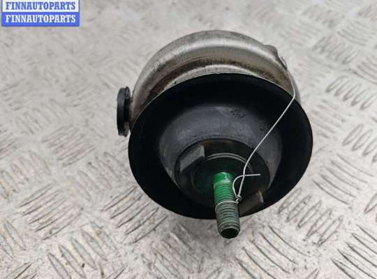 Подушка ДВС на Audi A6 (C6)