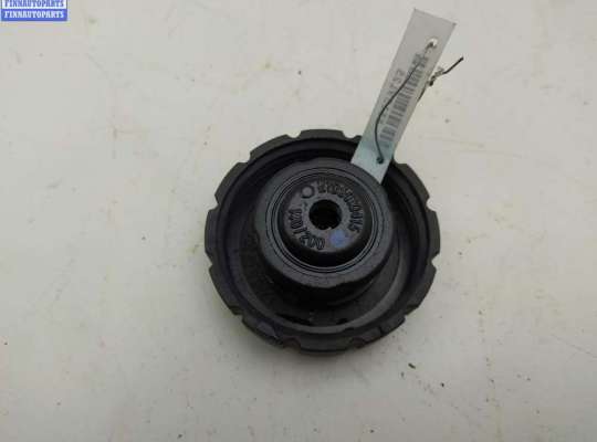 Крышка (пробка) расширительного бачка на Mercedes-Benz E (W210)