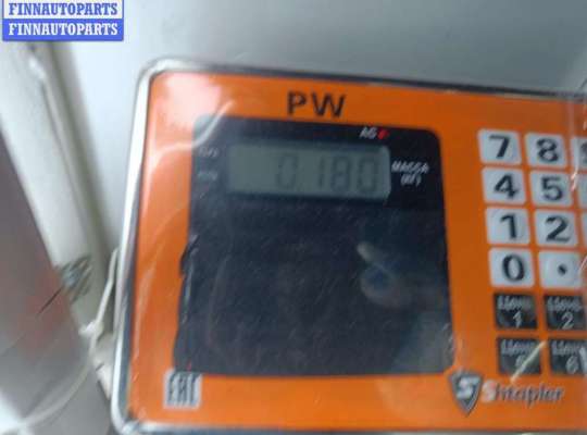 купить Решётка (заглушка) в бампер на Volkswagen Bora