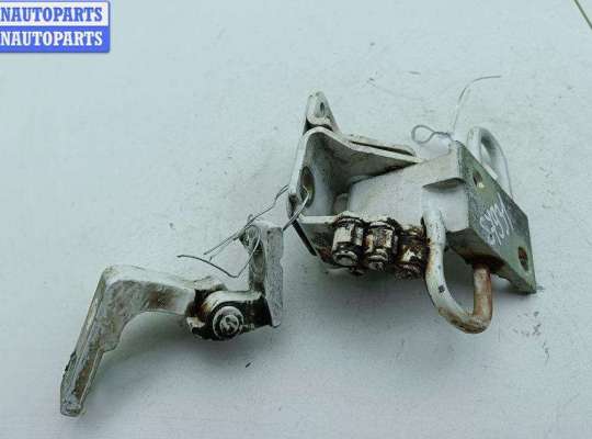 купить Петля двери передней левой на Volkswagen Passat B5+ (GP)