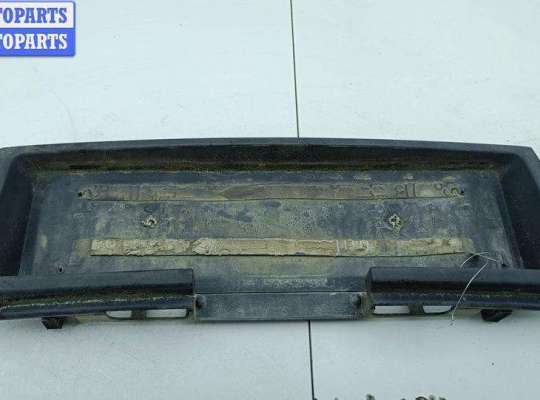 купить Бленда (накладка под номер) на Audi 80 B4 (1991-1996)