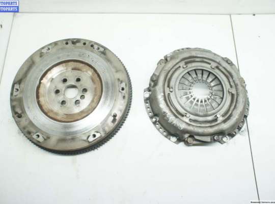 купить Маховик на Ford Focus I (1998-2005)