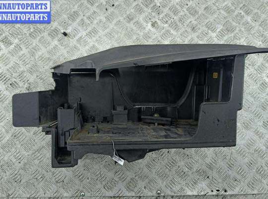 купить Кожух аккумулятора (короб АКБ) на Opel Vectra C (2002-2008)