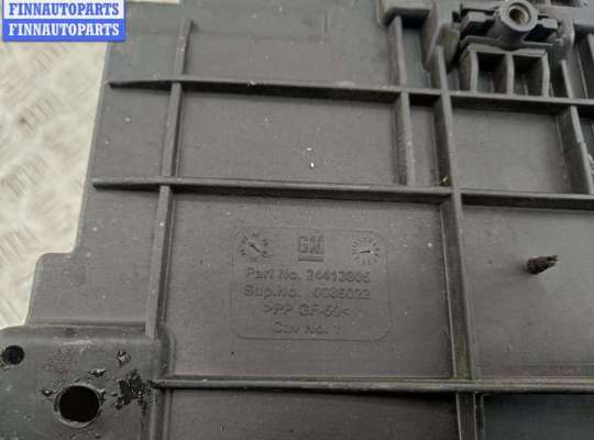 купить Кожух аккумулятора (короб АКБ) на Opel Vectra C (2002-2008)