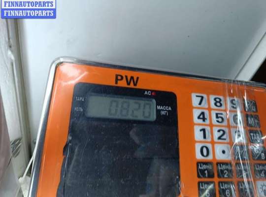 купить Петля двери передней левой на Volkswagen Golf-3