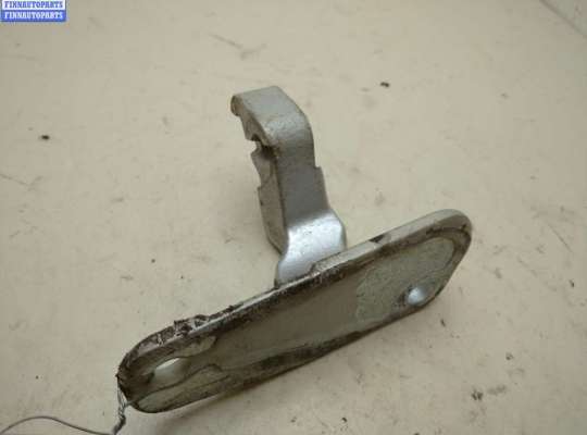 купить Петля двери передней левой на Volkswagen Transporter T5