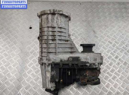 Раздаточный редуктор КПП (раздатка) на Volkswagen Touareg I (7L)