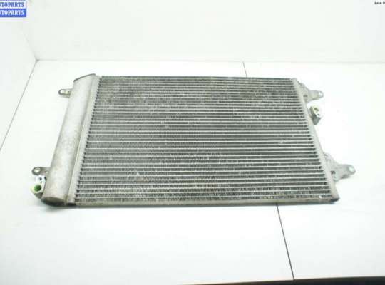 Радиатор охлаждения (конд.) VG1056163 на Volkswagen Sharan (2000-2010)