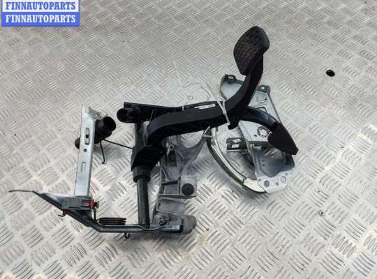 купить Узел педальный на Opel Signum (2003-2008)