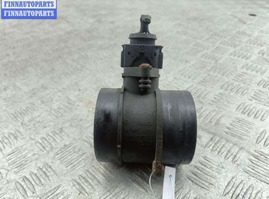 купить Расходомер (измеритель потока воздуха) на Mercedes C-Class W203 (2000-2006)