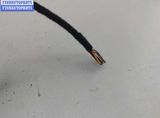 Зеркало боковое на Volkswagen Passat B6 (3C)