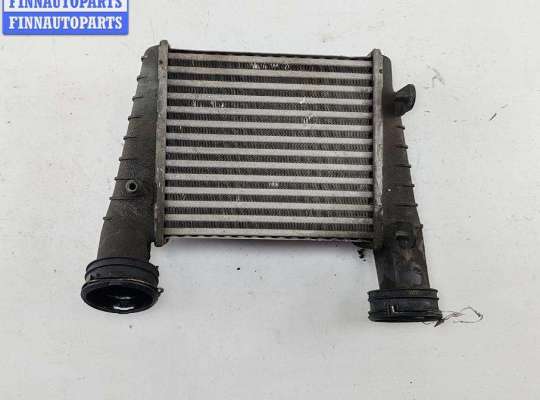 Радиатор интеркулера VG2763137 на Volkswagen Passat B5+ (GP)