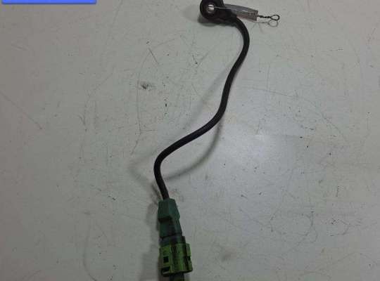 купить Датчик детонации на Audi A4 B6 (2001-2004)