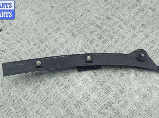 купить Дождевик на Volkswagen Passat B4