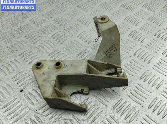 купить Кронштейн крепления на Peugeot 307