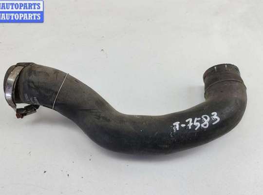 Патрубок интеркулера OP2385192 на Opel Astra H (2004-2009)