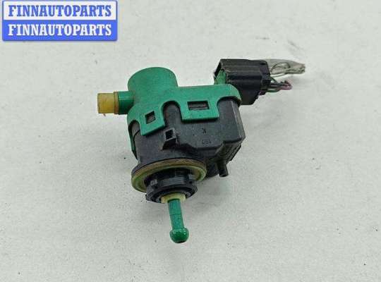Корректор фар RN1575071 на Renault Scenic II (2003-2009)