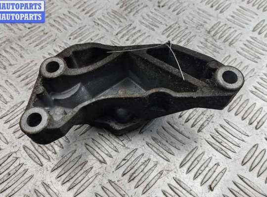 купить Кронштейн КПП опорный на Opel Vectra C (2002-2008)