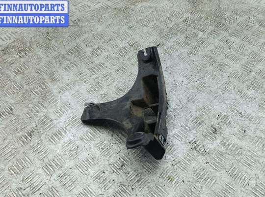 купить Кронштейн бампера заднего на Peugeot 307
