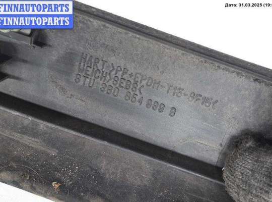 купить Молдинг двери передней левой на Volkswagen Passat B5+ (GP)