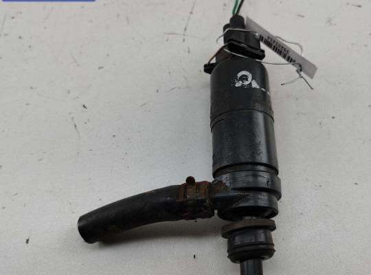 купить Насос (моторчик) омывателя фар на Ford Mondeo III (2000-2007)