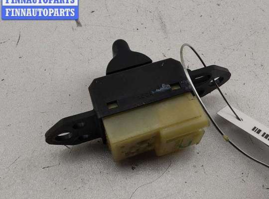 купить Кнопка центрального замка на Chrysler Voyager (2001-2007)
