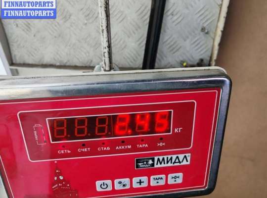 купить Обшивка двери передней правой (дверная карта) на Renault Laguna I (1993-2000)