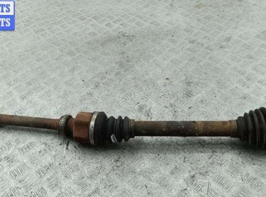 купить Полуось передняя правая на Peugeot 307