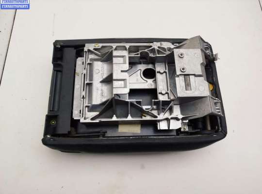 купить Подлокотник на BMW 7 E38 (1994-2001)