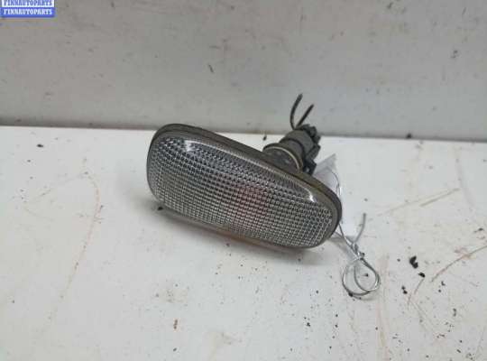 купить Повторитель поворота левый на Opel Zafira A (1999-2005)