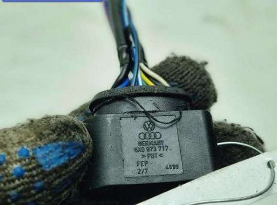 купить Разъем (фишка) проводки на Volkswagen Golf-4