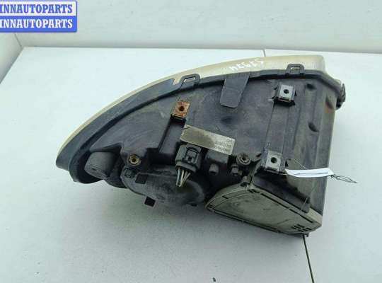 купить Фара левая на Chrysler Voyager (2001-2007)