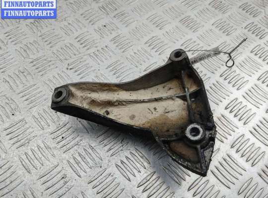 купить Кронштейн КПП опорный на Audi A6 C5 (1997-2005)