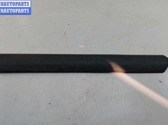 купить Молдинг двери передней правой на Volkswagen Touareg