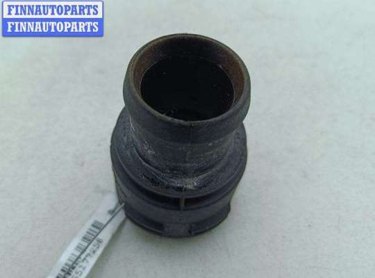 купить Фланец (тройник) системы охлаждения на Volkswagen Passat B6