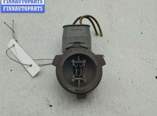 Купить Патрон лампы фары на BMW 5 E39 (1995-2003) Патрон лампы фары BM3546719 на BMW 5 E39 (1995-2003)