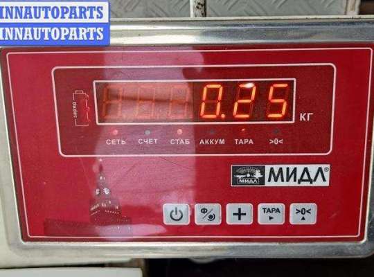 купить Молдинг двери передней левой на Audi A6 C5 (1997-2005)