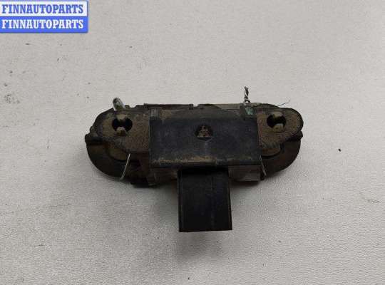 купить Кнопка открывания багажника на Citroen C5 (2001-2008)