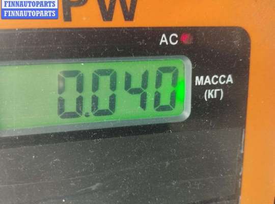 купить Кнопка стеклоподъемника переднего правого на Citroen C4 (2004-2010)