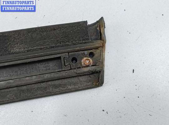 купить Молдинг двери передней левой на Audi A4 B6 (2001-2004)