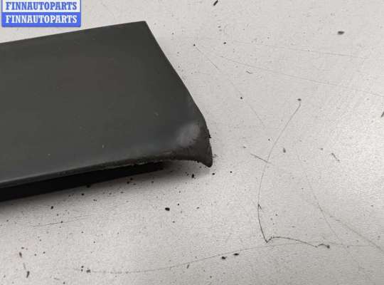 купить Молдинг двери передней левой на Audi A4 B6 (2001-2004)