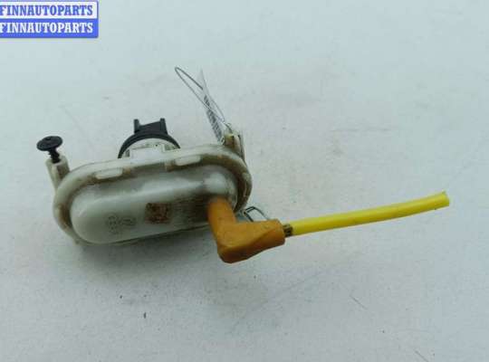 купить Активатор (привод) замка багажника на Volkswagen Passat B3