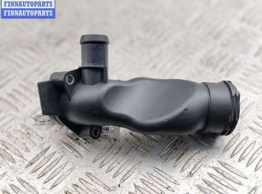 купить Фланец (тройник) системы охлаждения на Mercedes C-Class W204 (2007-2015)