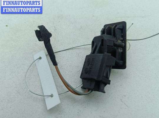 купить Подсветка номера на Volkswagen Golf-3