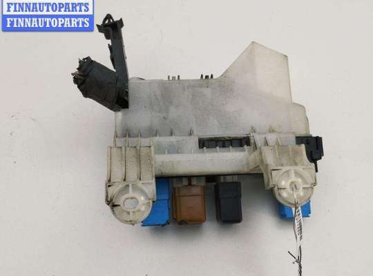 купить Блок реле на Nissan Primera P12 (2002-2008)