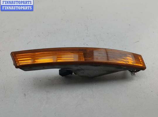 Поворотник передний на Volkswagen Passat B6 (3C)